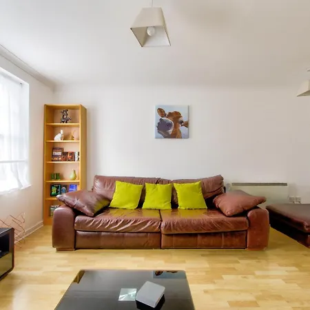 Guestready - A Pleasant Stay Near Leith Edinburgh Exterior photo